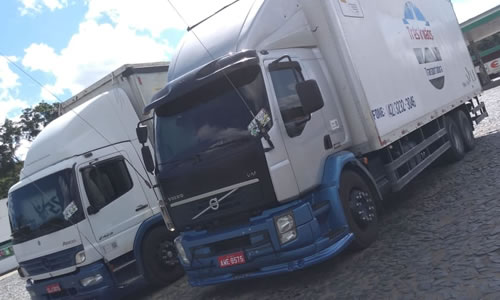 [FOTO] - Transportadora Três Irmãos Transporte de Cargas